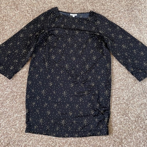 Sophia Shift Dress with Bell Sleeves! - Picture 2 of 4